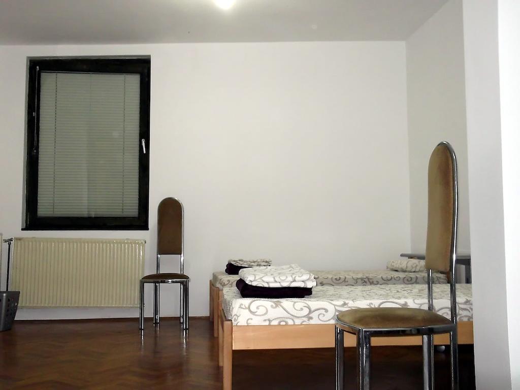 Little 15 Suites Užice Стая снимка